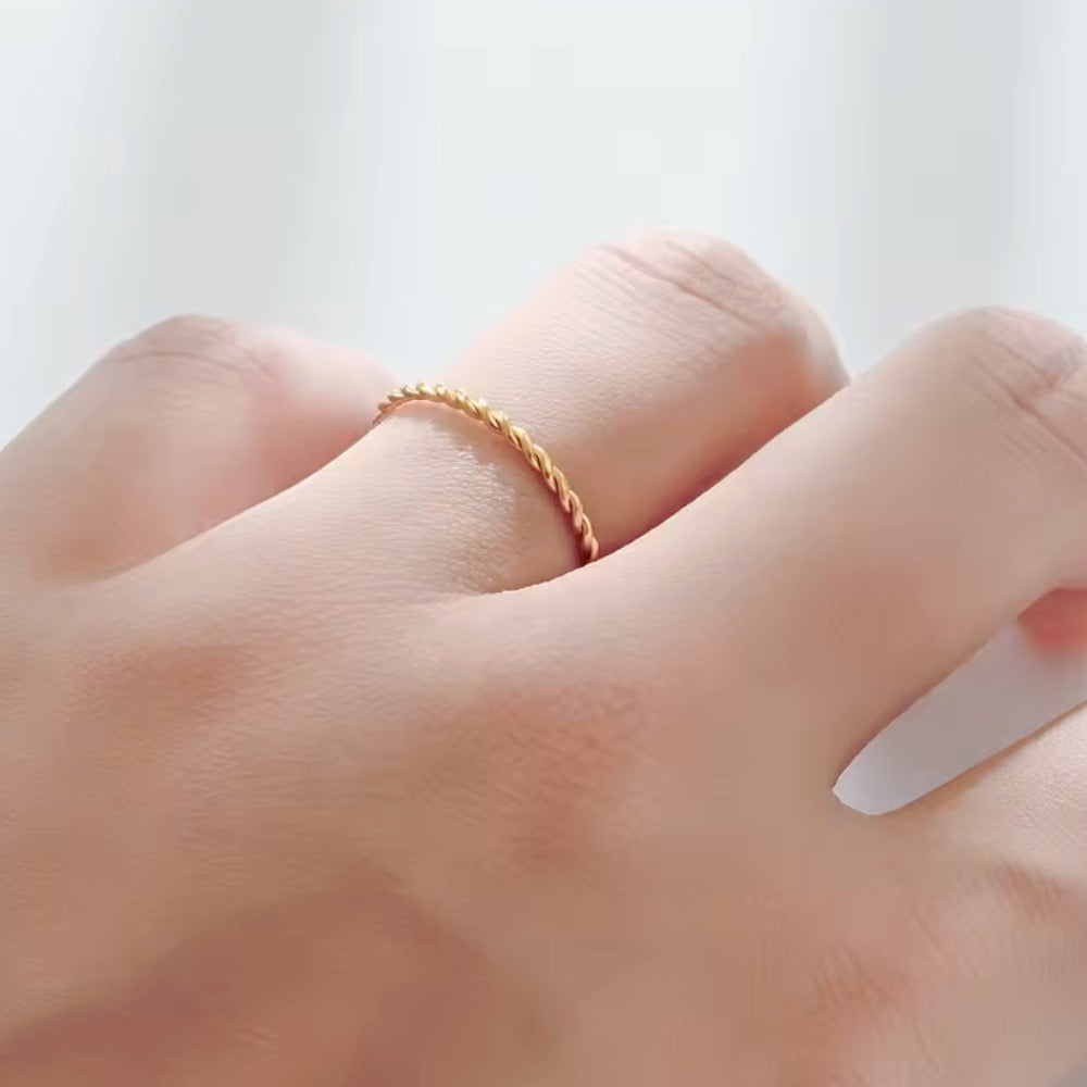 gold twisted rope ring for women
