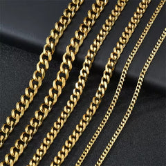 Crisar Chunky Gold Chain Necklace